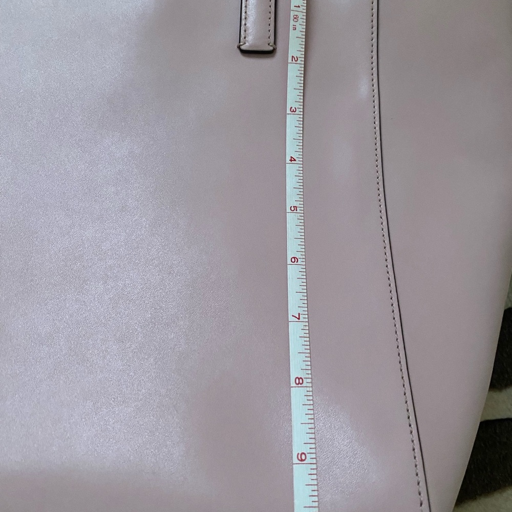 Kate Spade Tote - Picture 12 of 12